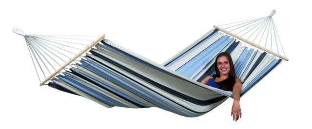 Samba Marine Hammock with wooden spreader bar by Amazonas AZ-1072110 color blue