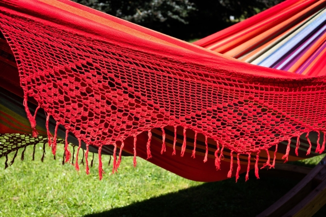 Brasil Comfort Verano with Macrame Edge Double Cloth Hammock Cotton Red by MacaMex MA-01052 color красный