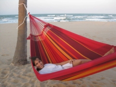 Vida del sol especial - family hammock with macrame fringe by MacaMex MA-01121 color rood