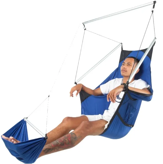 Moon chair sedia sospesa in seta blu con paracadute by Ticket to the moon TM-TCM-39 color azurro