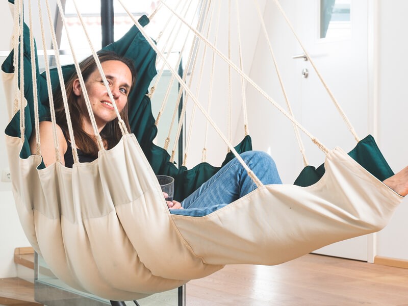 Extra grosser H&auml;ngesessel mit Fussablage